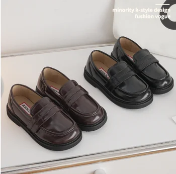 2023 новая корейская версия детской обуви Academy Autumn новые мальчики и девочки Velcro кожаные туфли с низким верхом